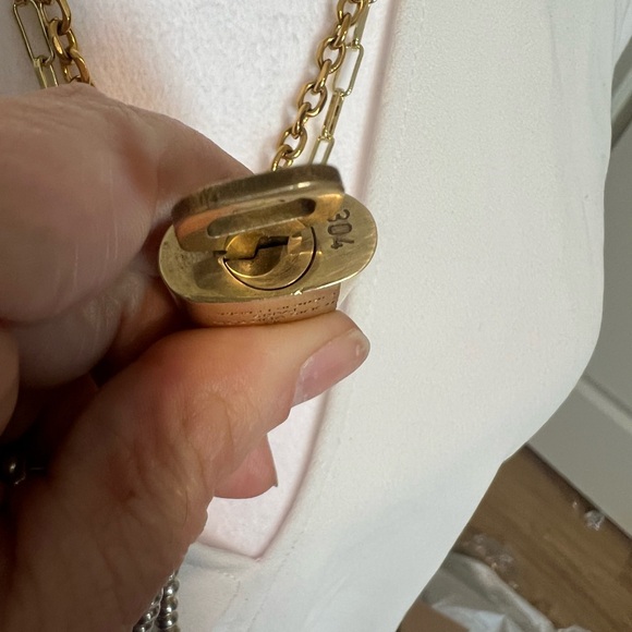 LOUIS VUITTON LOCK & KEY ON NON-LOUIS VUITTON 3 chain necklace - Picture 7 of 8